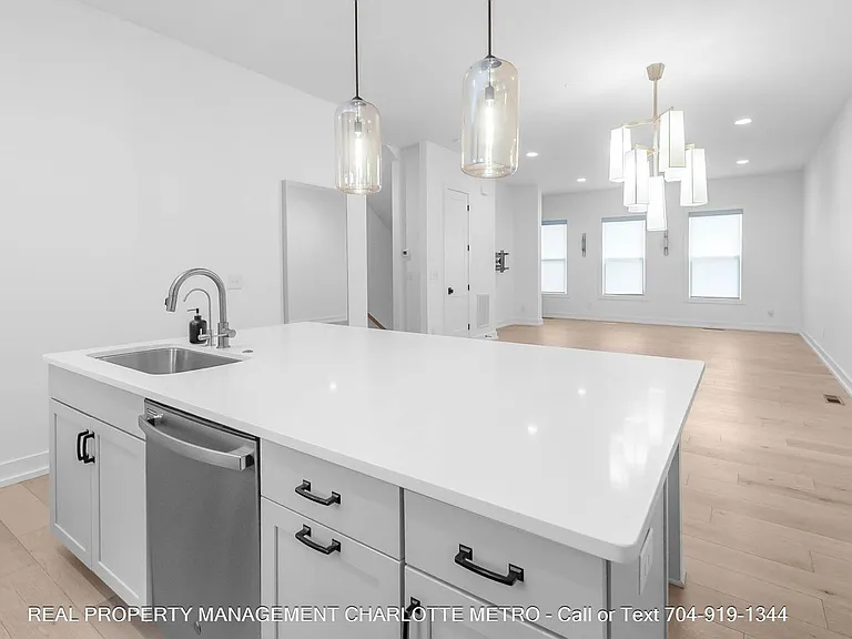 1609 Parkwood Ave — Photo 20