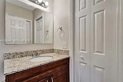 4041 NW 30th Ter #3 — Photo 11