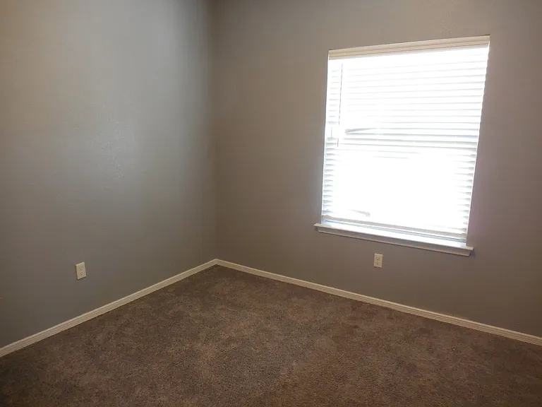 12867 Ivelet Ct — Photo 20