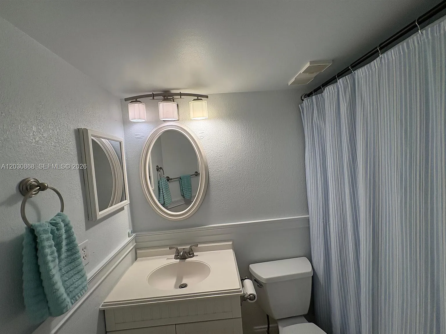 2 bed, 805 sqft, $2,000 — Photo 4