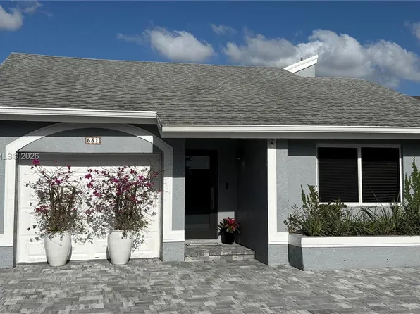 531 SW 89th Ct, Miami, FL 33174