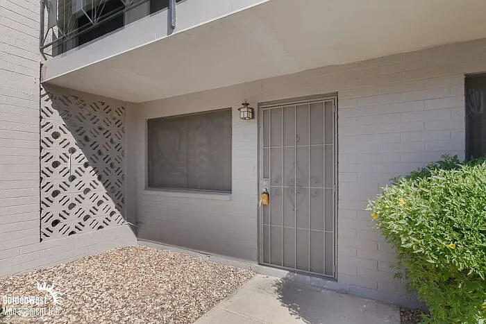 Building Photo - 7150 N 27th Ave #5