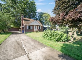 10101 Biddulph Rd, Brooklyn, OH 44144