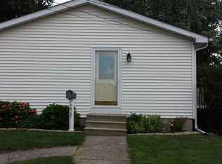 417 Thompson St, Ottawa, IL 61350