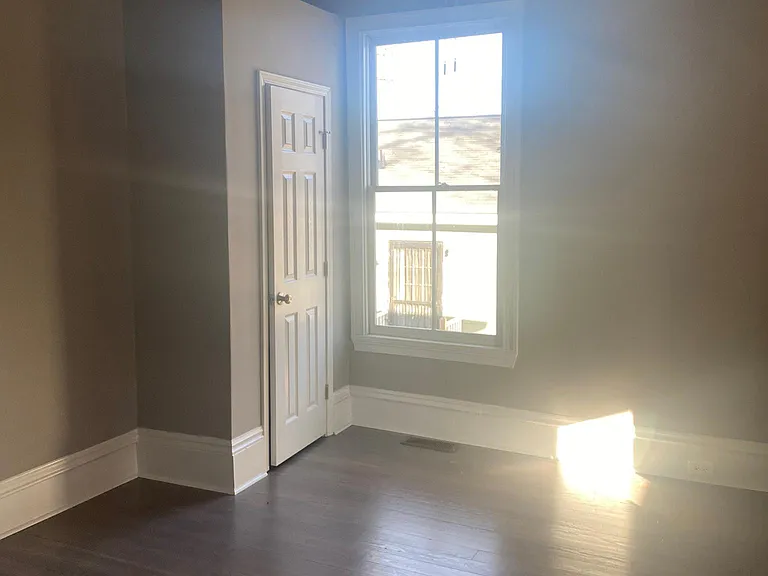 661 Gillette Ave SW — Photo 6