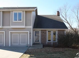 3019 University Dr, Lawrence, KS 66049