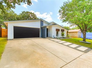 3708 Walnut Dr, Bedford, TX 76021