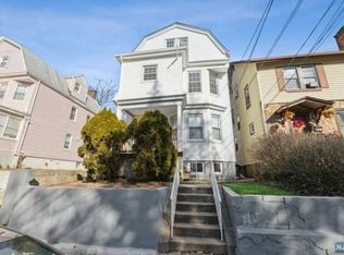 17 Kenmore Ave, Newark, NJ 07106