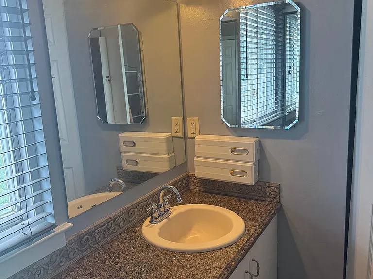 3206 Jennifer Ct — Photo 21