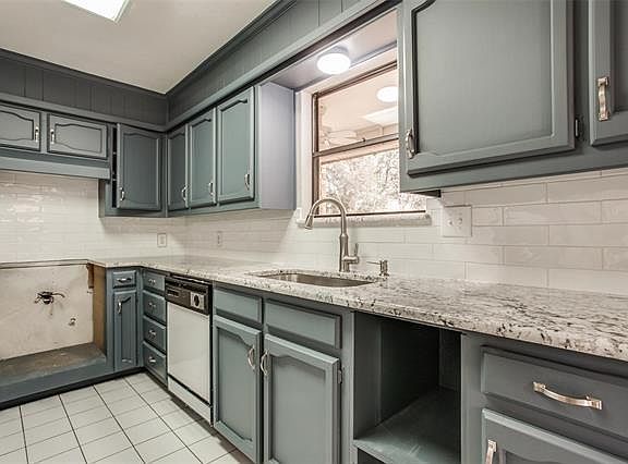 4th image of 3705 Hulen Park Dr