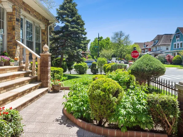 685 East 22nd Street image 38 of 38