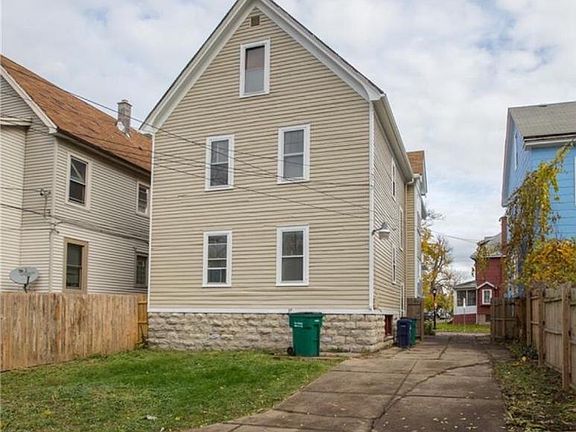 5th image of 54 Fairfield Ave