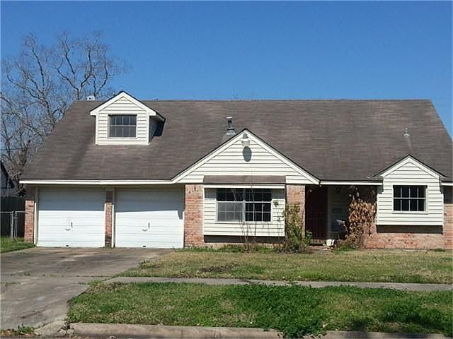 1st image of 4218 Wuthering Heights Dr