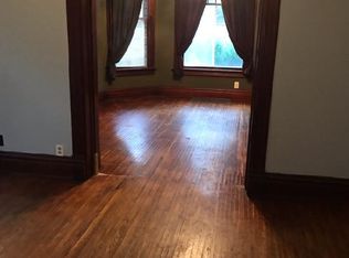 517 College Ave, Rockford, IL 61104