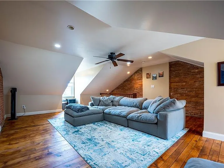 1011 Bradish St — Photo 22
