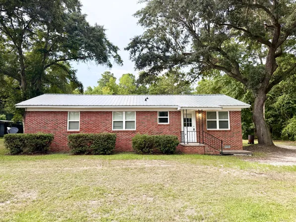 17489 Augusta Hwy, Round O, SC 29474