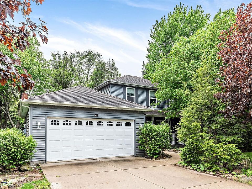 1st image of 312 Bradley Dr