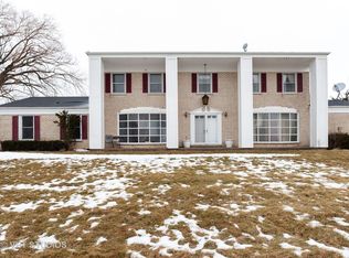 17230 W Il Route 173, Old Mill Creek, IL 60083