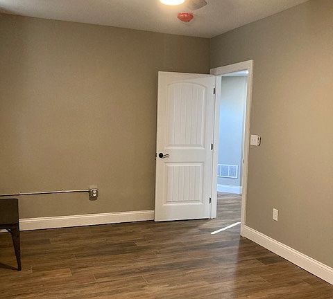 5th image of 314 S Rapp Ave #314