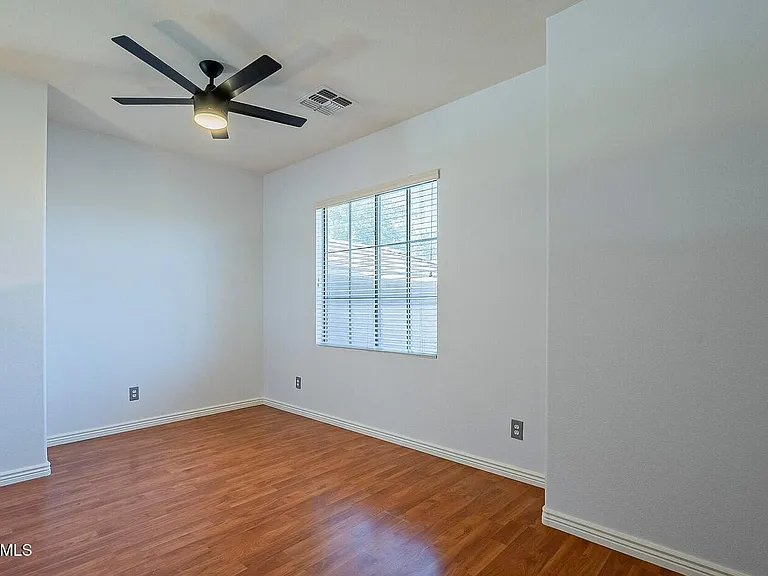 1863 E Flintlock Way — Photo 37