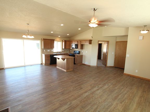 2nd image of 17015 E Nora Ave