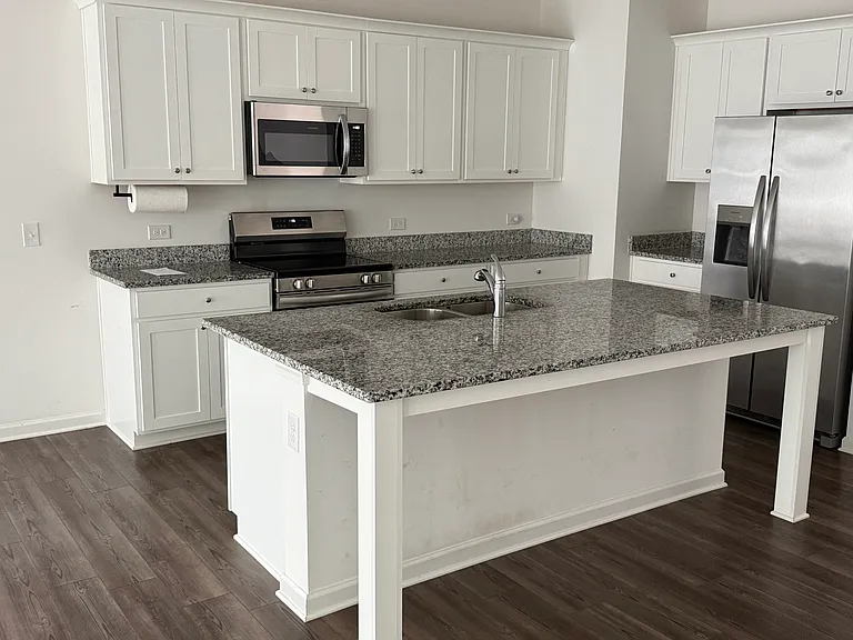 126 Star Ct — Photo 5
