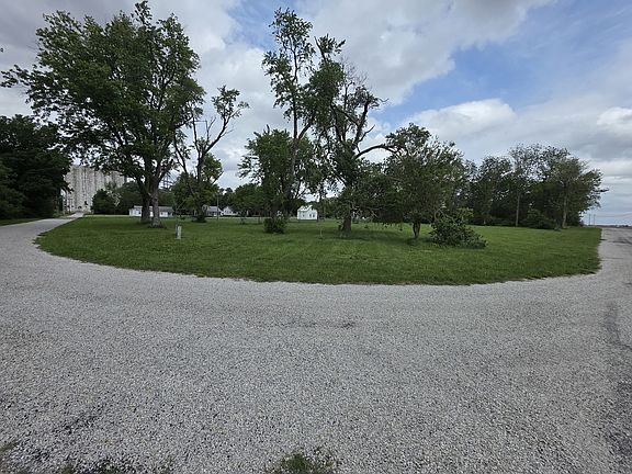 4th image of 31263 2nd St