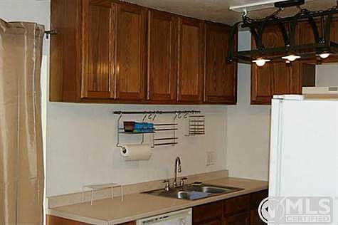 5th image of 3444 Glenwood Ln