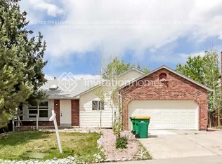 19471 E Navarro Dr, Aurora, CO 80013