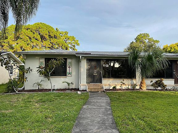 4th image of 253 Mateo Way NE