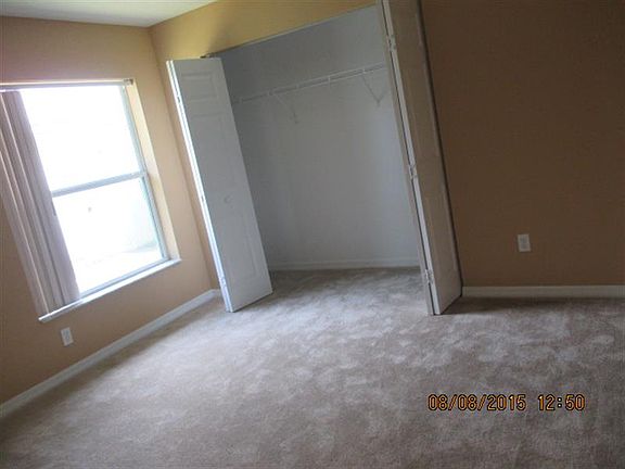 4th image of 256 Westhampton Dr
