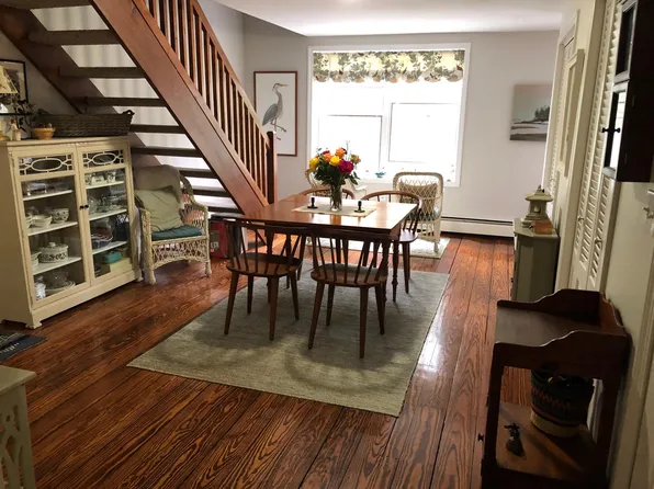 419 Falmouth Rd #3, Falmouth, ME 04105