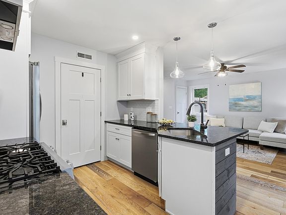 5th image of 55 Prospect Street #B