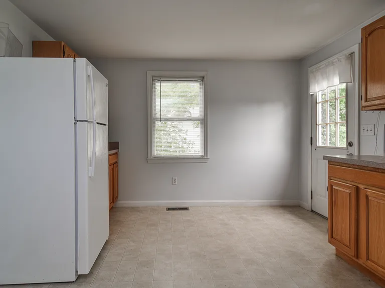 30 Morse St #30 — Photo 4