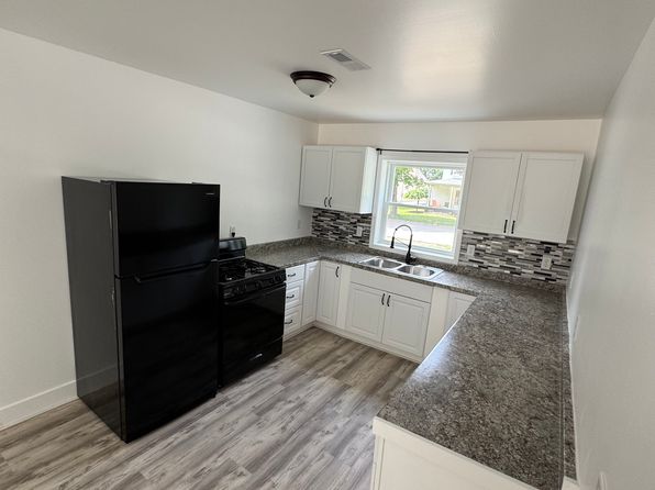 77 Livingston St #2
