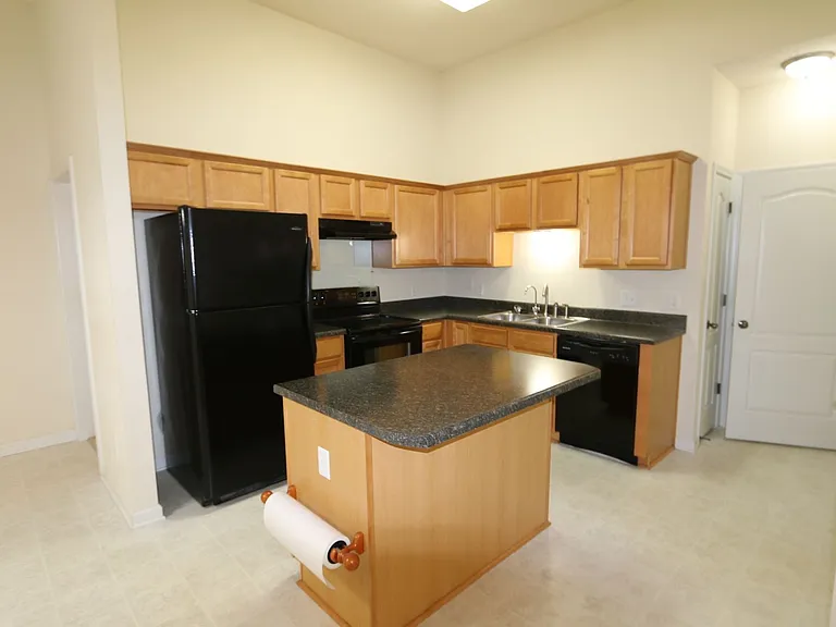 8579 Napoli Dr — Photo 5