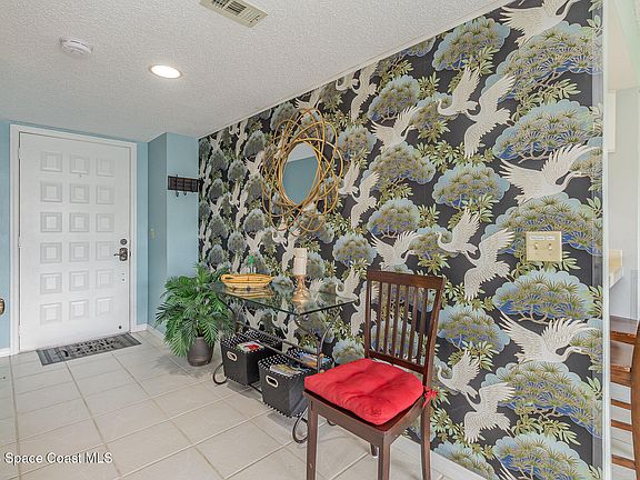 5th image of 5011 Dixie Hwy NE #210