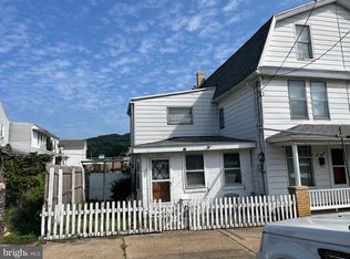 515 E 3rd St, Mount Carmel, PA