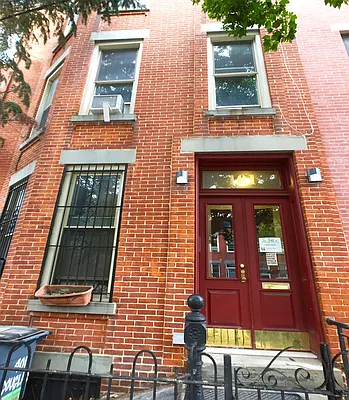 Sold by Cavanagh Properties LLC | media 27