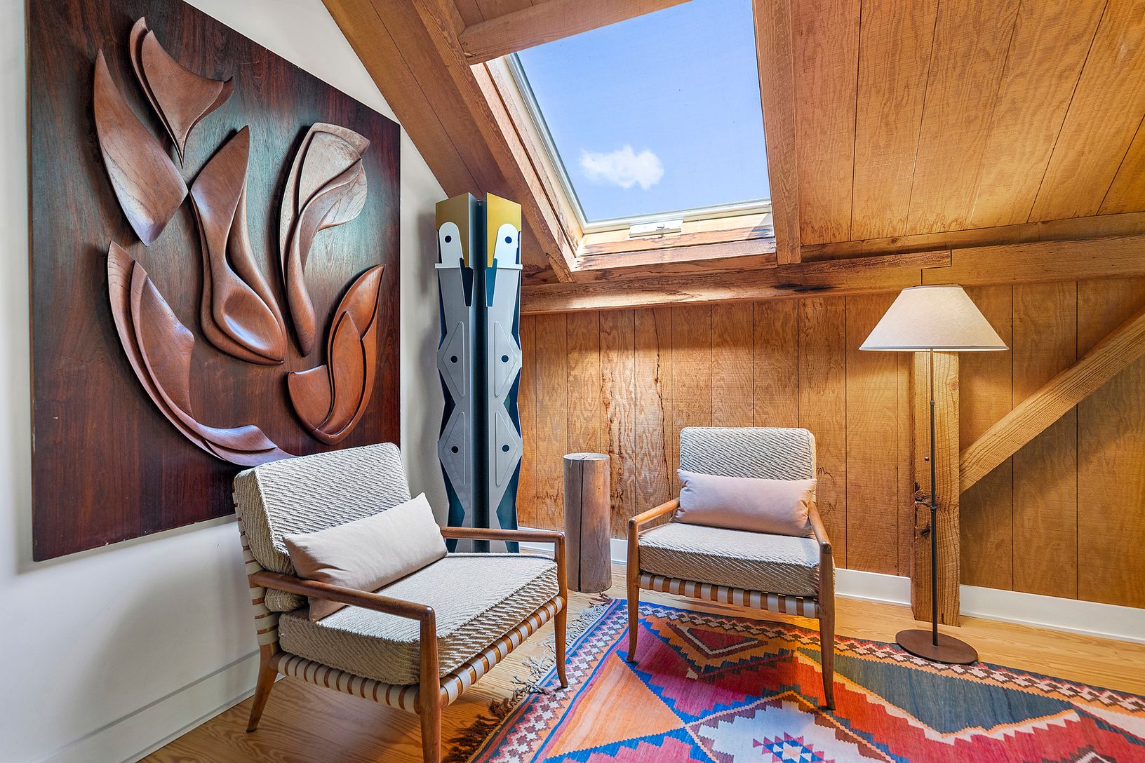  Loft Area, Reading Nook