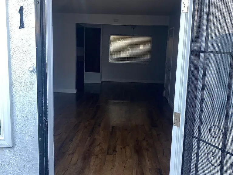 6045 Cherry Ave #1-4 — Photo 2