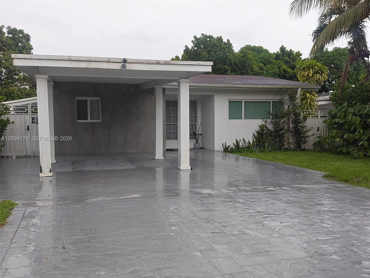 Alhambra Heights Sec 2 — Photo 2