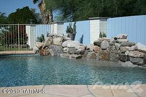 Sparkling Easy Care Pool