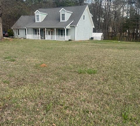 2nd image of 35 Chestnut Dr