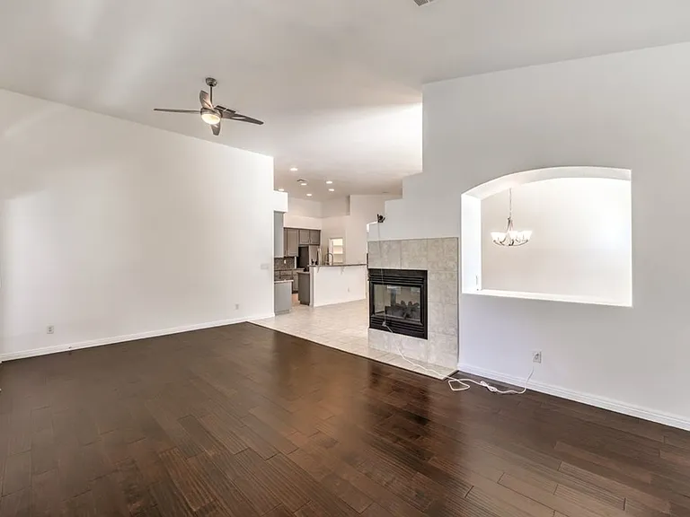 1393 Romanesca Dr — Photo 17