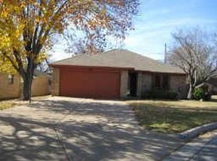 5716 Sterling Green Trl, Arlington, TX 76017