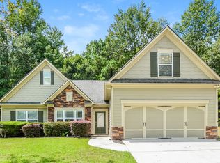 4223 Creekrun Cir, Buford, GA 30519