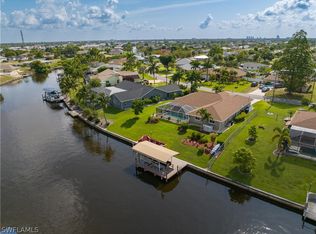 1316 SE 10th Pl, Cape Coral, FL 33990