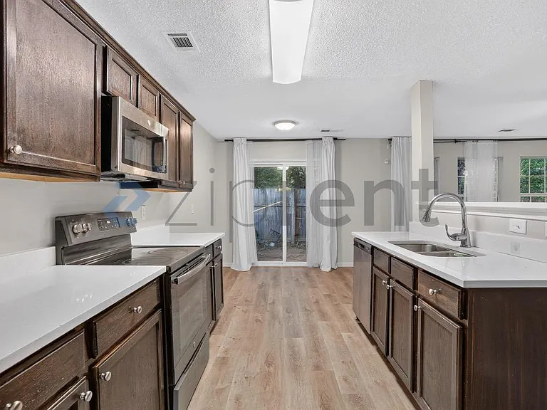 3542 Brookstone Way — Photo 22