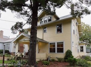 665 42nd St, Des Moines, IA 50312